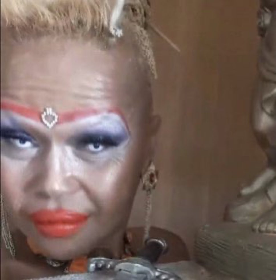 yasmin¹³ VAI VER O JIMIN tweet media