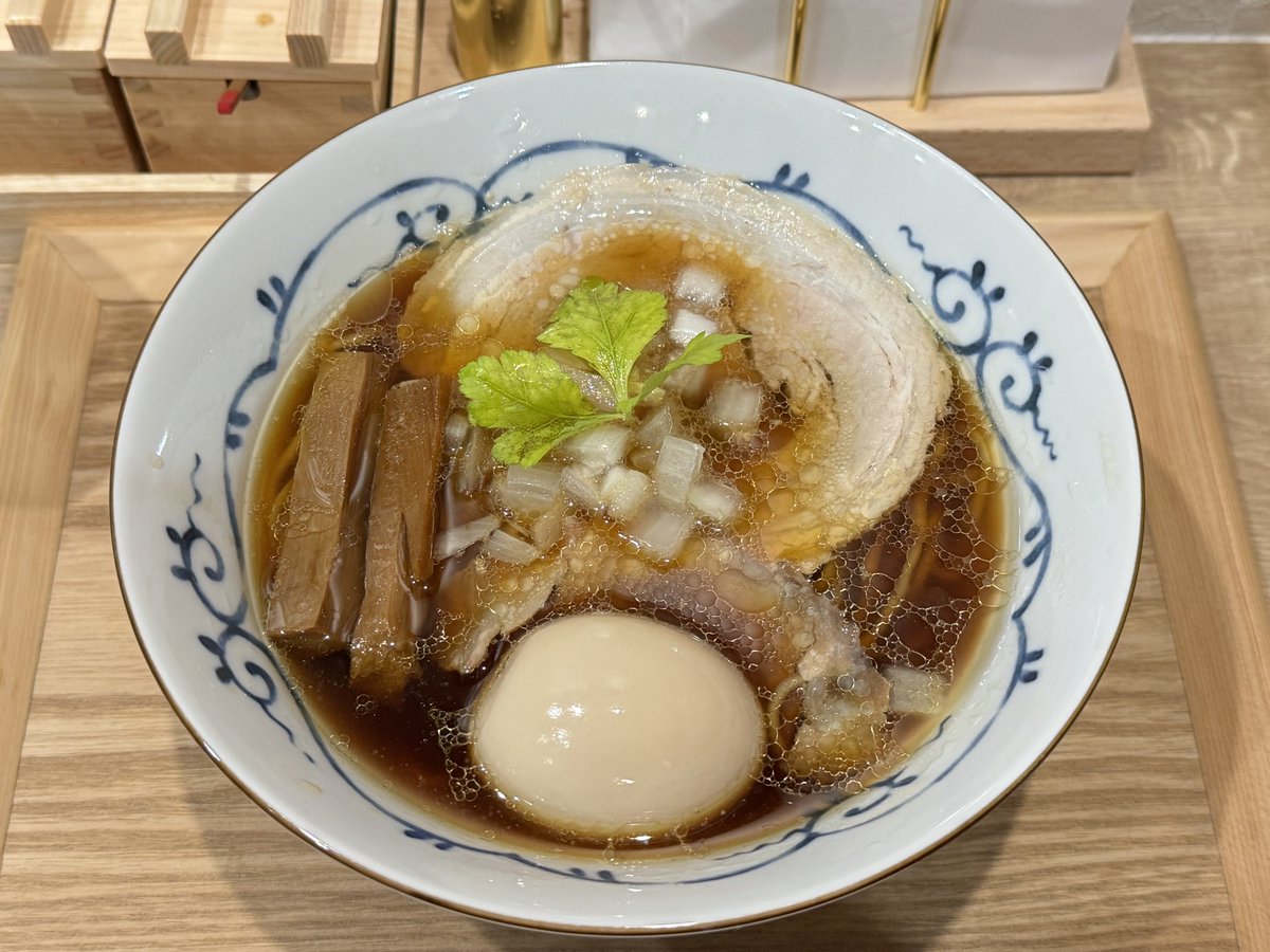 (っ'-')╮=͟͟͞͞ tweet media