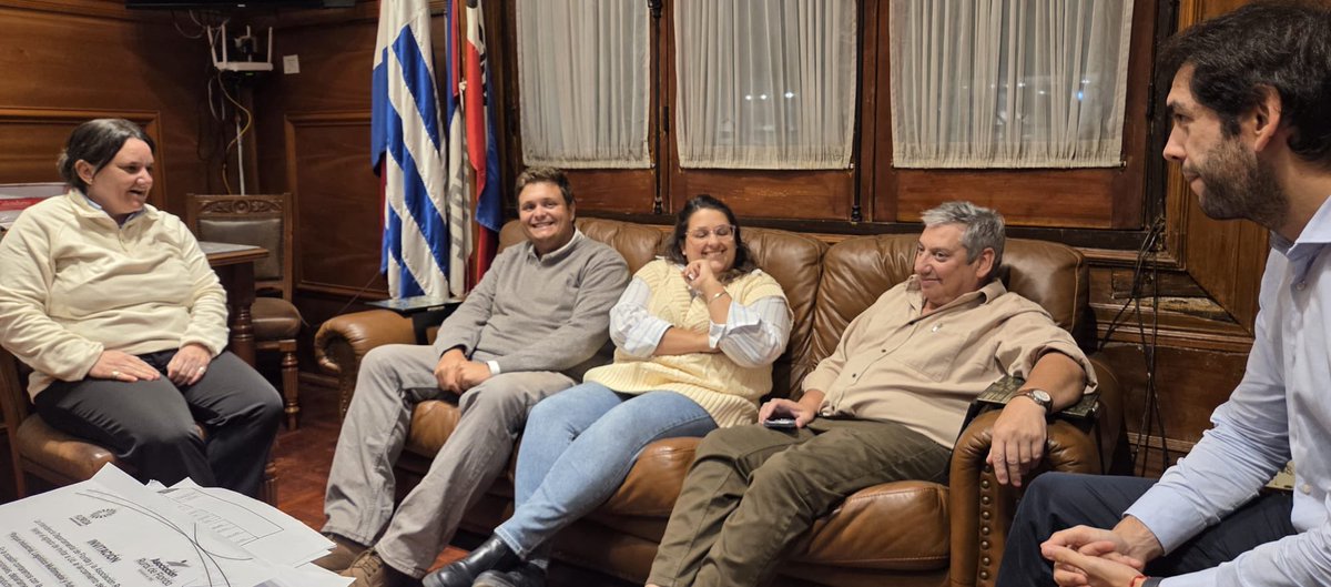 Nos visitaron algunos de los compañeros ediles de la ⁦<a href="/amo_62florida/">Agrupación Manuel Oribe</a> repasamos  tema varios!