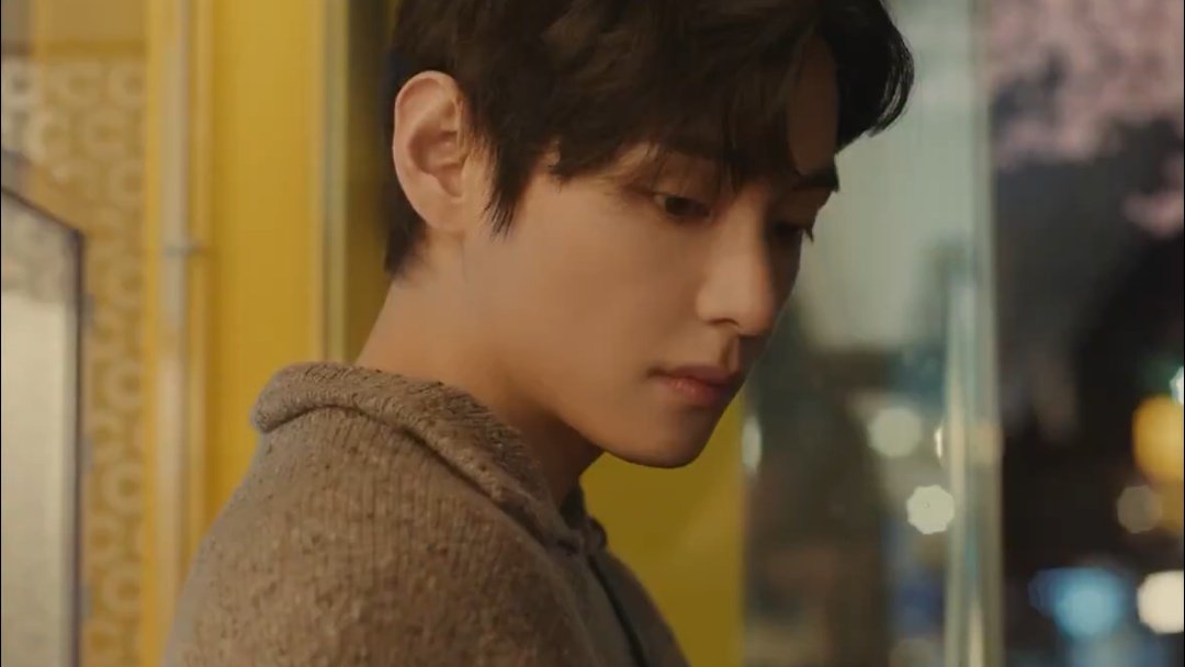 Rayrirang⁷ do Taetae ⋆ 🪭 tweet media