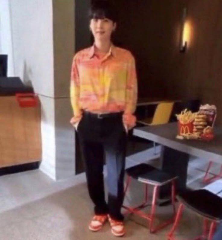 bibis VAI VER O BTS tweet media