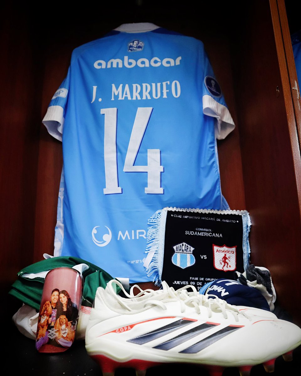 Macara_Oficial's tweet photo. La piel intacta del ídolo para esta noche💙🩵⚽️ https://t.co/OpE84PKF7K