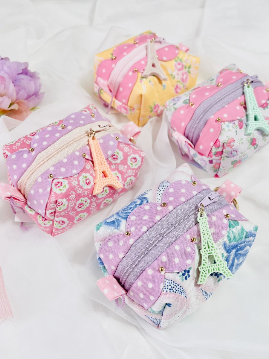 PO_POLUS's tweet photo. 本日からスタートします♡

4/10〜4/19
京都ポルタ店B1中央通りイベントスペース
♡ HANDMADE MARCHE ♡

新作のカラビナ付きミニポーチ、すずらんの刺繍キルティングポーチ、ビーズアクセサリーなどございます。
どうぞよろしくお願いいたします☺️ https://t.co/hl0p3QzF79