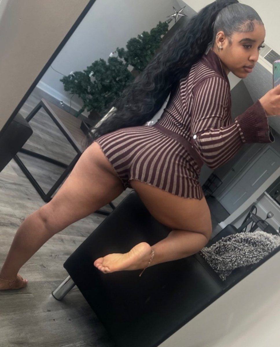 myaxunique tweet media