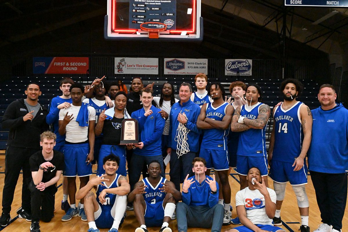 Donyyb__'s tweet photo. 25/26 Junior Season Highlight 🦅 

Sweet 16 - National Tournament 🏆 
All-Academic Award 🥇 

Conf stats:
11 PPG    |  FG%: 58 (5th in conf)
5.2 RPG |  3PTS% : 34.6

Top games:
Vs Loyola 21pts &amp; 9 rebs
Vs UT Southern 23pts &amp; 7 rebs
Vs Point U 20 pts &amp; 5 rebs. https://t.co/5ywCARudEG