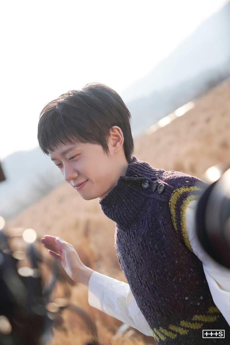 hahyunsang_twt's tweet photo. [📸] 하현상 (Ha Hyun Sang) - '오디세이 (Odyssey)' M/V 촬영 비하인드 사진 

📍 https://t.co/6JncIRKtK8

#하현상 #Hahyunsang
#NewBoat
#오디세이 #Odyssey https://t.co/9zIzRPFM25