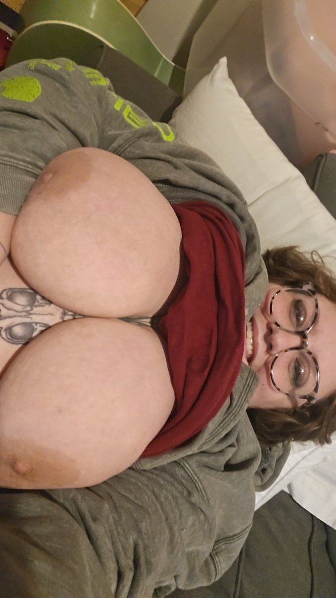 Miss DuPré 🍒 tweet media