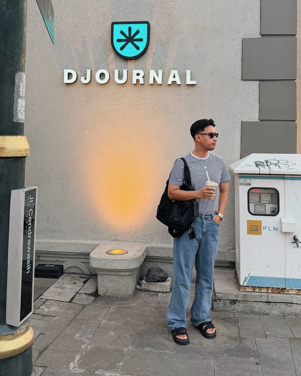 dharma tweet media