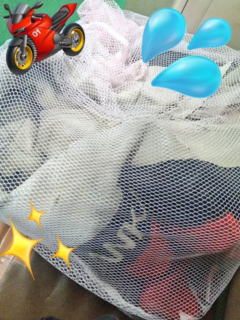 つきＲ tweet media