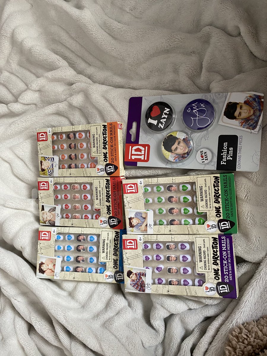 1D of shedtwt tweet media