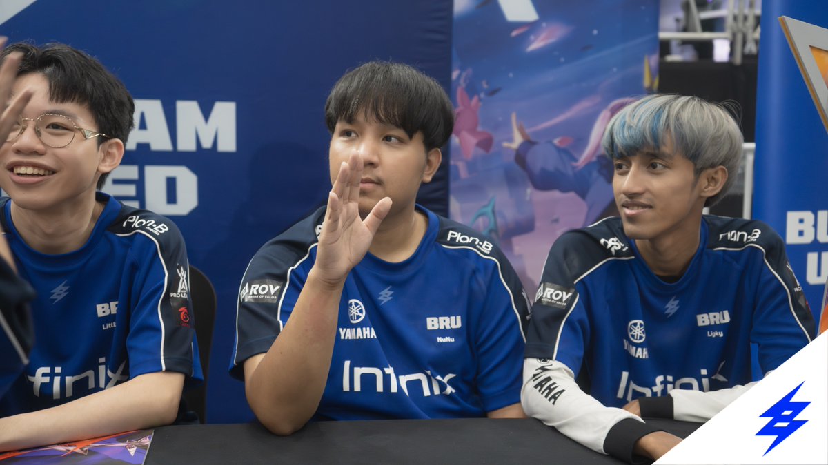 BRUTDESPORTS's tweet photo. Nunu ตำนานแห่งปราสาทสายฟ้า ผู้ทำให้มิดเลนลุกเป็นไฟ⚡
#BRUEsports #BRUBLOOD #BRURoV #RPL2026Summer #FearlessDreamers https://t.co/vrK6fwwmkY