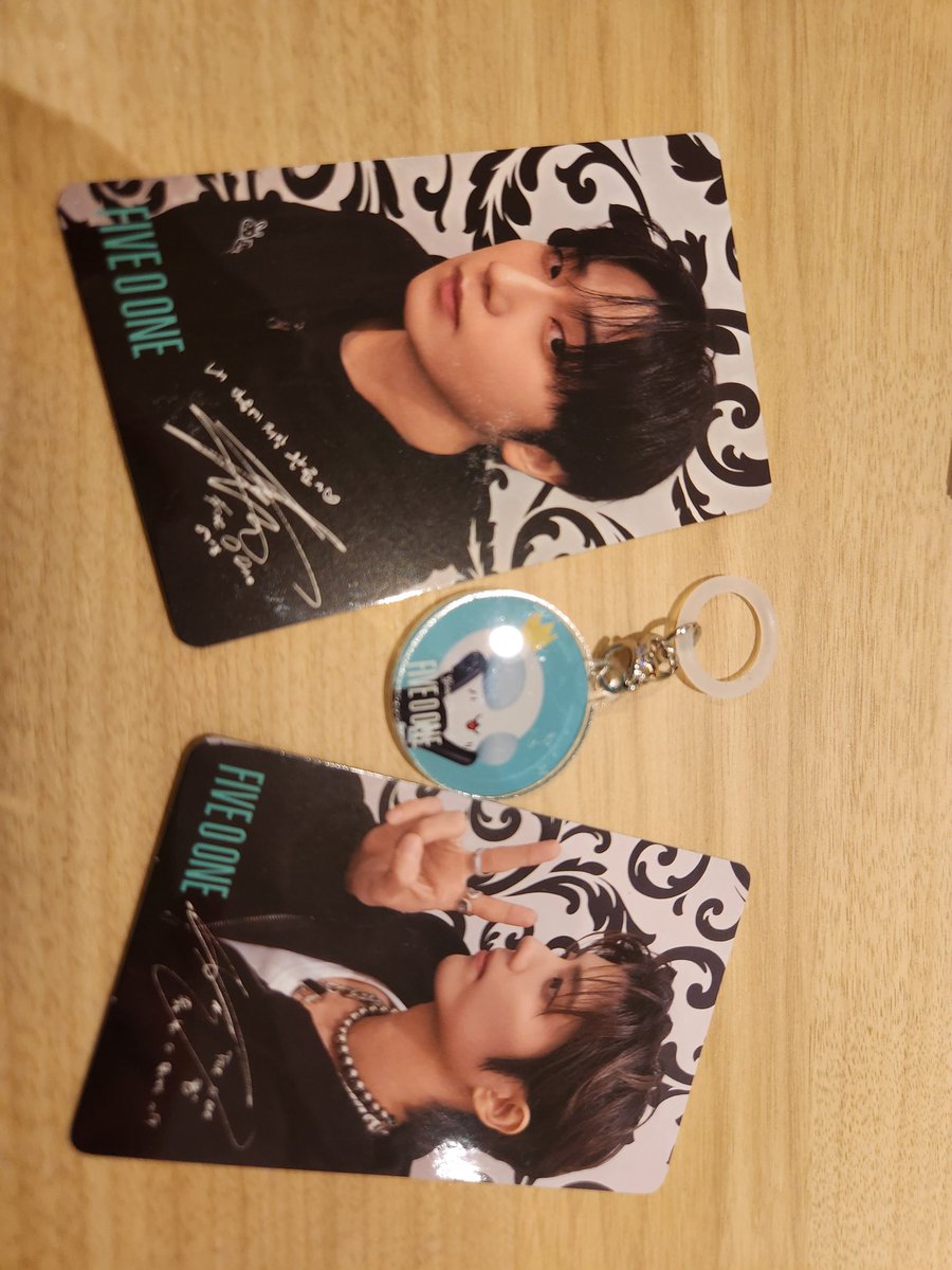 コンプリートしちゃった💚

#FIVEOONE
#파이브오원
#タワレコ