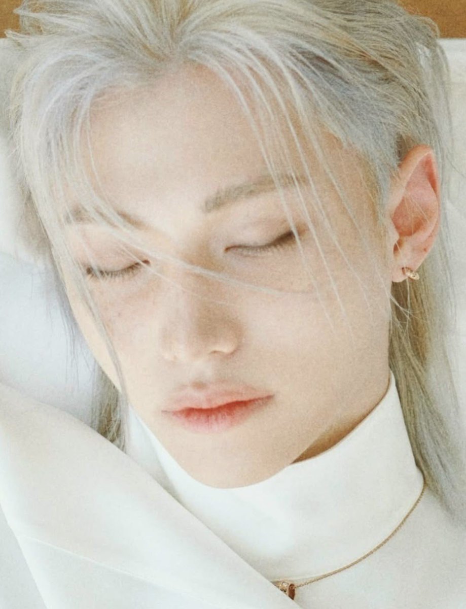 𝑁𝐼𝑉𝐸𝑼𝑺𝑷𝑹𝑰𝑵𝐶𝐸 ❅ tweet media