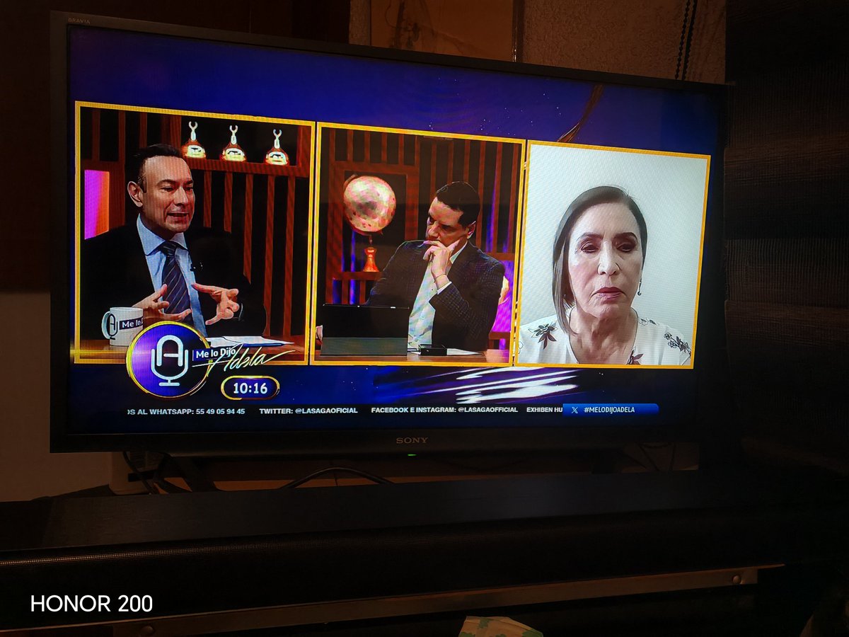 Stitchmp74's tweet photo. @MaxEspejel hoy si te estoy viendo porque Rosario me parece una mujer muy preparada y porque Max aunque sea moreno es muy decente... https://t.co/0KZOyPYQKL