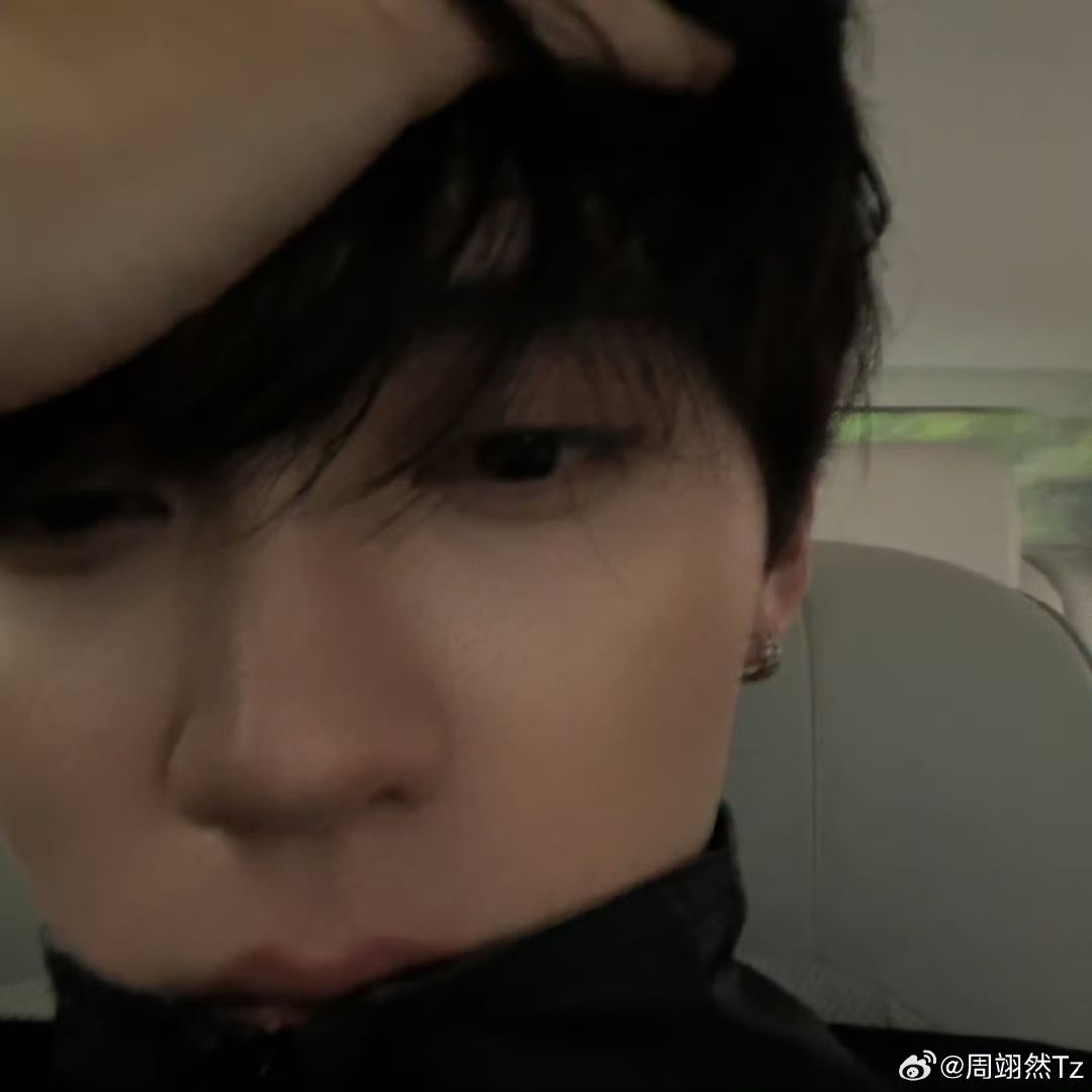 먀오 tweet media