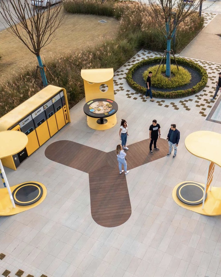 100architects tweet media