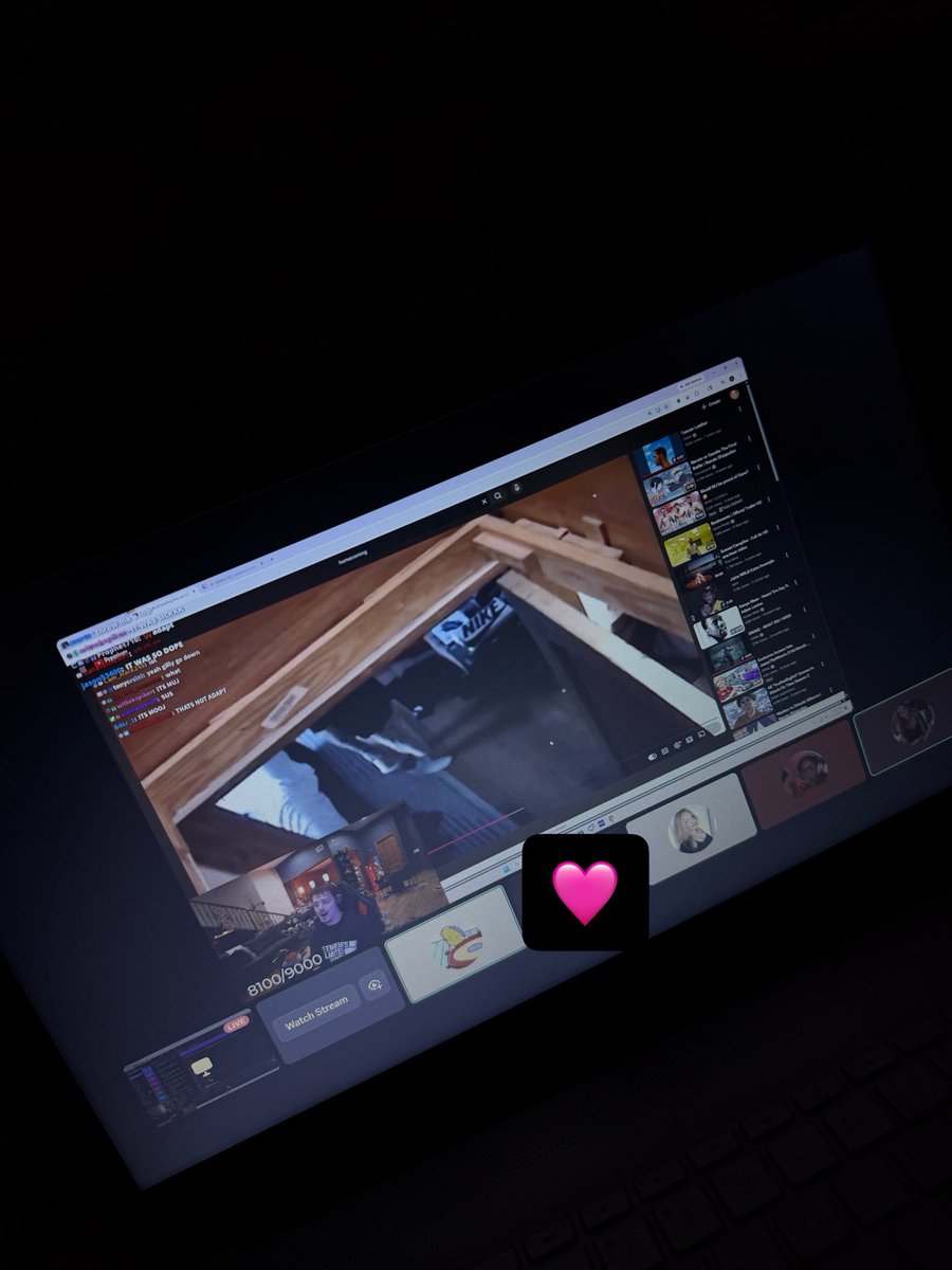 maya 💋 tweet media