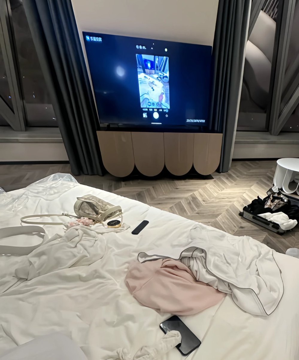 健身房舞蹈小小老师 tweet media
