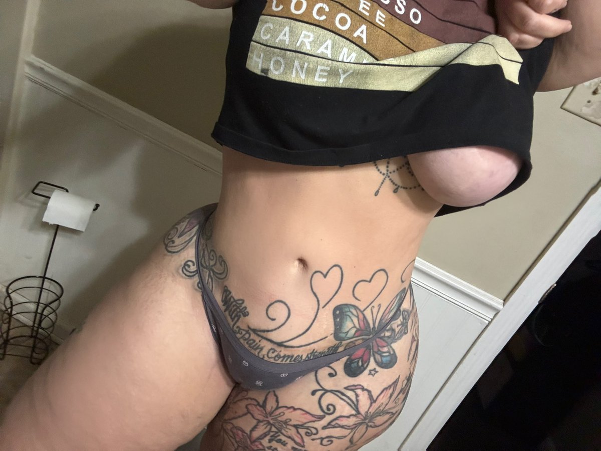 Sophie9067's tweet photo. Dm for #menu 🥵 https://t.co/kY8pD1CxXJ