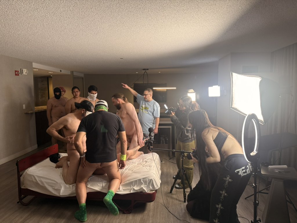 BTS <a href="/TPXSMovies/">Tadpole GOLD Sponsor for 2026 Chicago EXXXOTICA</a> shoot in Chicago 
👌