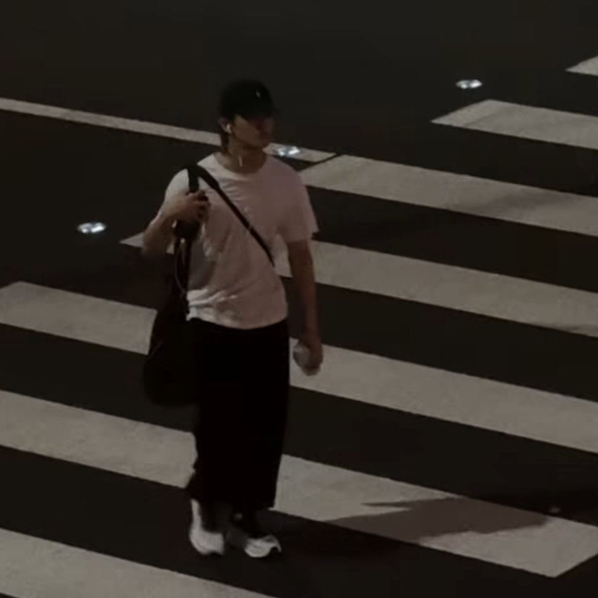 lnwmark every day i pray and cry tweet media