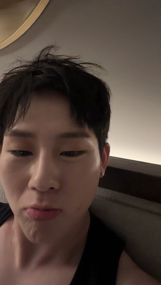 🍟🥤 tweet media