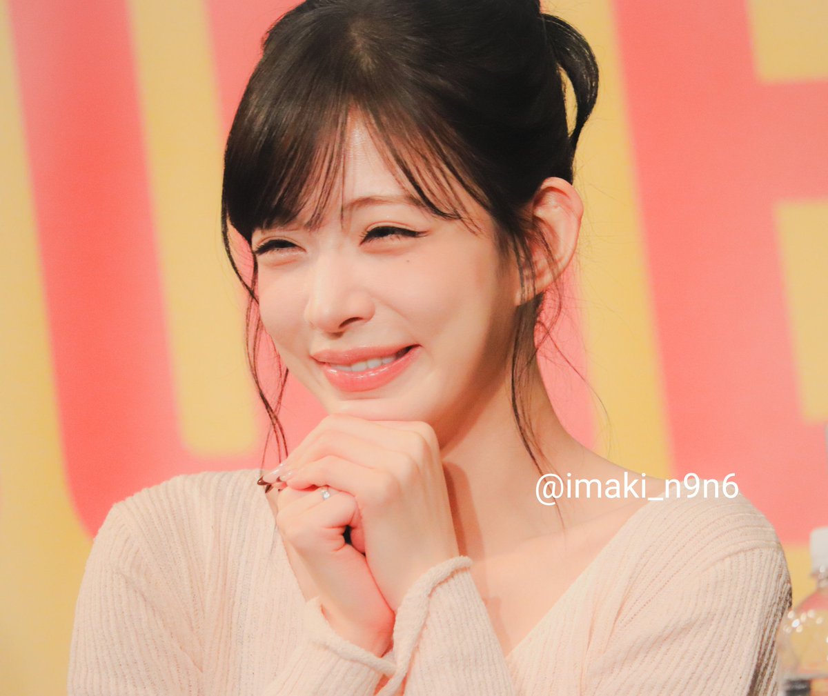 imaki_n9n6's tweet photo. 260404 タワレコ渋谷サイン会2部
チェヨン☺️✨
#이채영 #프로미스나인 #fromis_9 https://t.co/r3EQpTRCzM