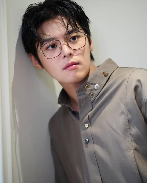 려운 🐱 tweet media