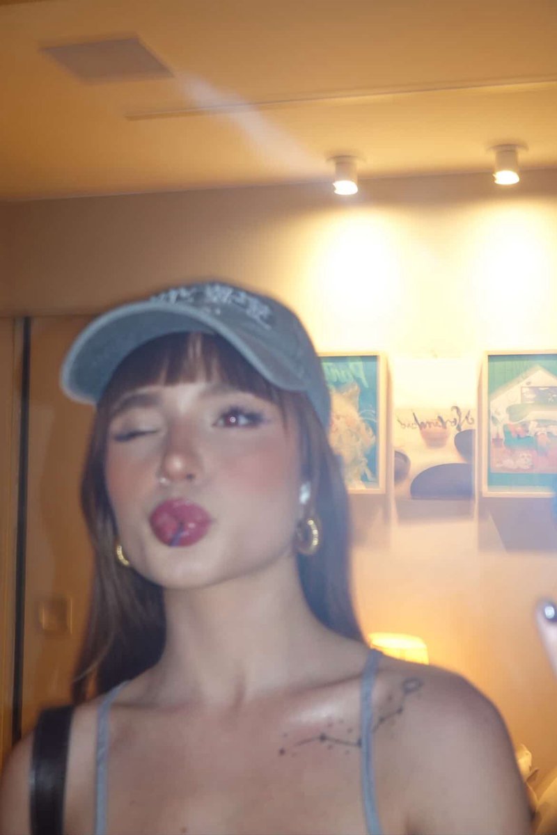 daph🦉 tweet media