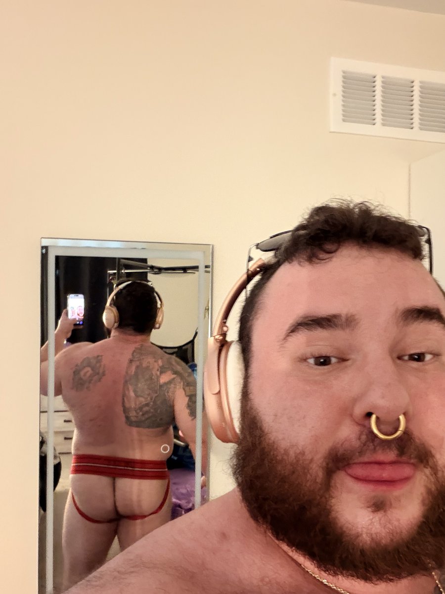 Blkhole420 tweet media