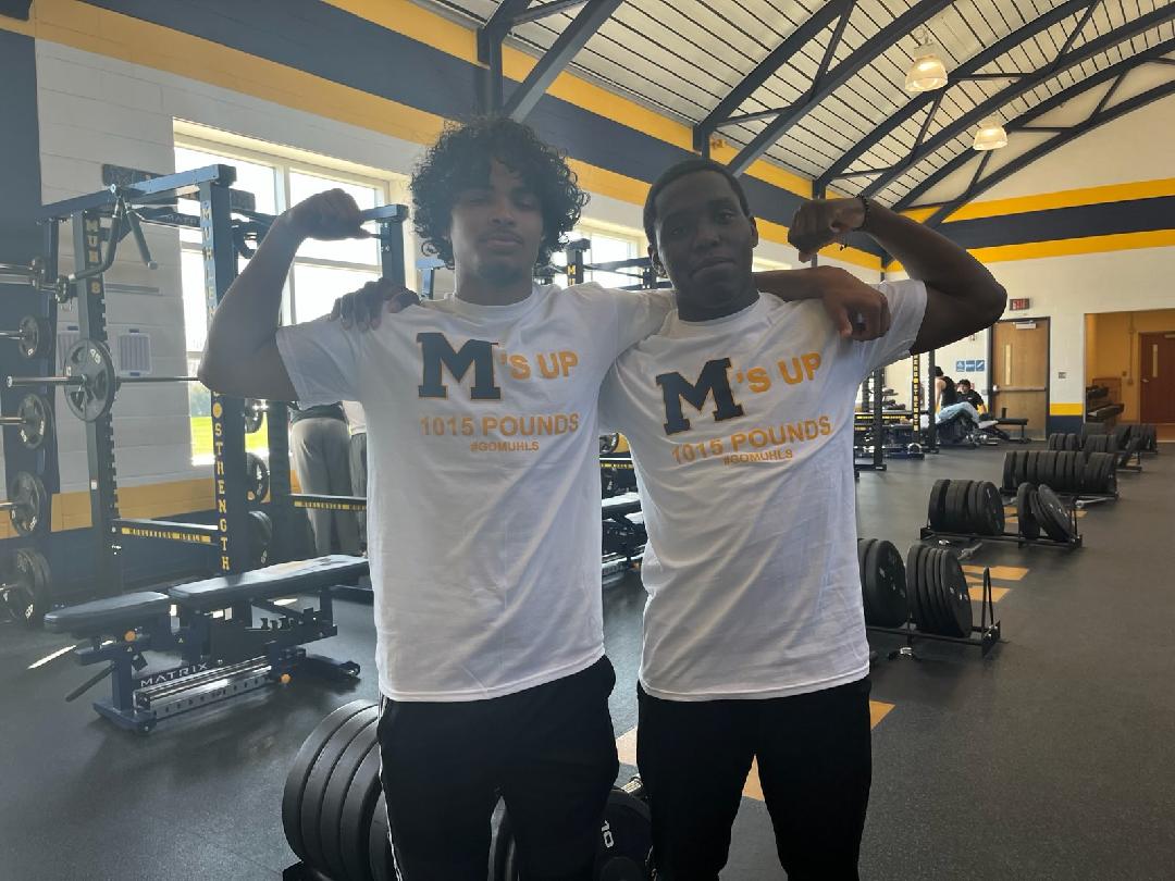 MuhlenbergFball's tweet photo. “Per Pound Club”. These athletes reached over 1,015 pounds with their bench, squat, incline bench and power clean combined.
Justin J. - 1350 
Isaiah R. - 1255
Ian R. - 1175
Adriel B. - 1080
Rabentz J. - 1070
Manny O. E. - 1065
Korey L. - 1060
Trent S. - 1050
#CommunityofWinners https://t.co/y26BNzTtEf