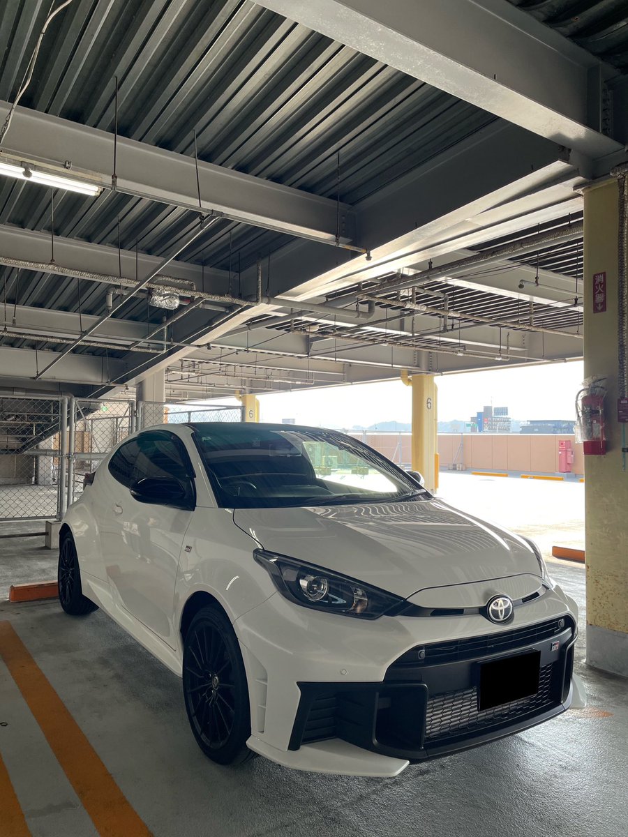 M_style36works's tweet photo. #愛車の欠点

・山道のカーブ中にあるゼブラゾーンを通過する時ヘッドライトが外れるくらいグラグラ揺れる💦

・市販のドリンクホルダーがない

・洗車で高圧ガン使うとエンジンルームがビチャビチャ💧になる https://t.co/QLRe5uOWdS