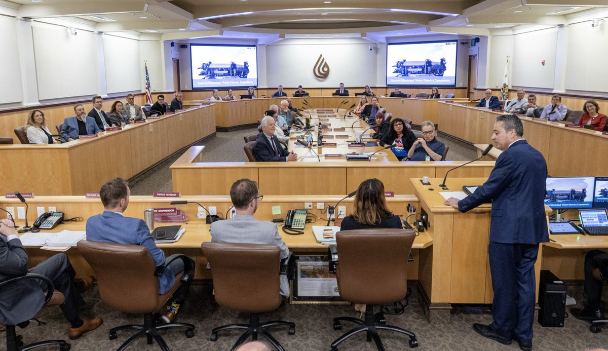 sdcwa's tweet photo. San Diego County Water Authority and Eastern Municipal Water District came together to mark a new long-term water supply agreement—another step forward in strengthening reliability and helping keep water affordable for the communities we serve. ➡️ https://t.co/vRiyOg6pcQ https://t.co/HcoR6FRowT