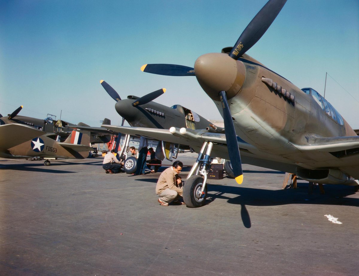 WW2Facts's tweet image. Crews ready multiple P-51 Mustangs Mk IA fighters for flight test in Inglewood, California, in 1942.

#History #WWII