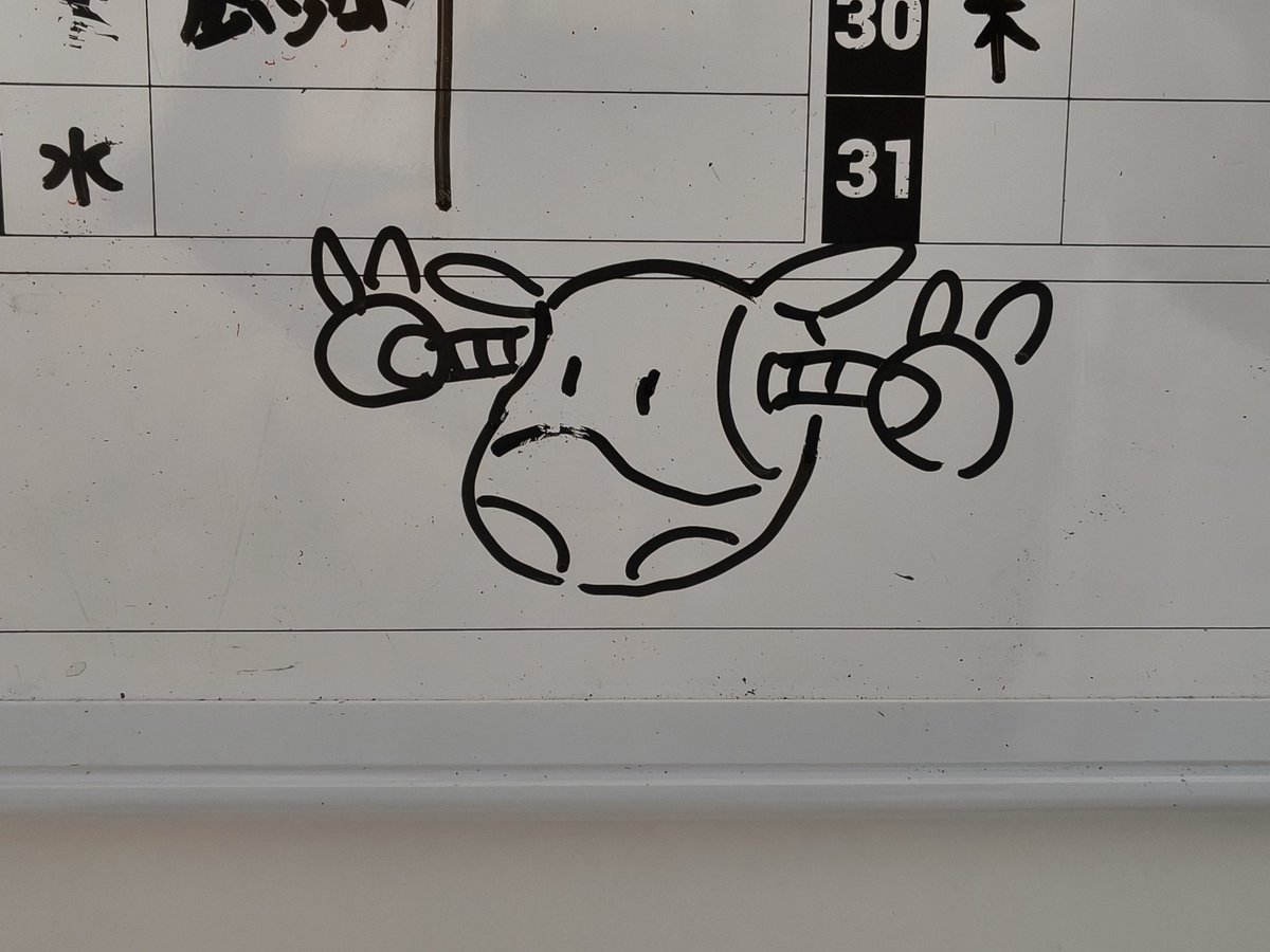 お子のリクエストのピースしてるハロ
ピンクちゃん描いてきた経験がいきたぜ