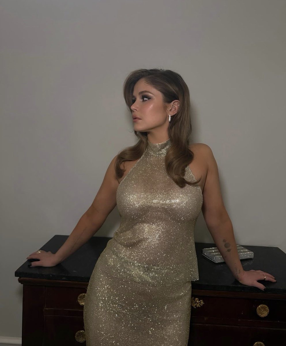 Famez ✭ tweet media