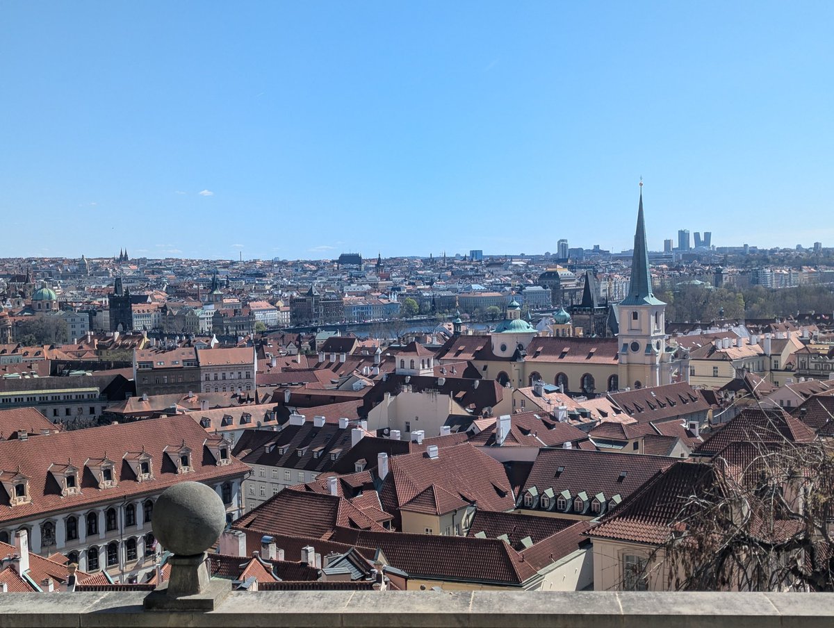 ヒョンな事からチェコ暮らし🇨🇿 tweet media