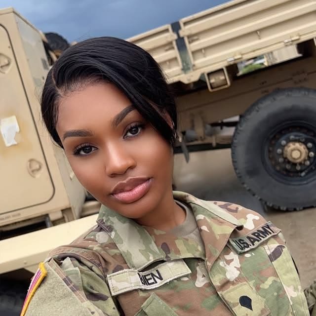 Bien445's tweet photo. I'm a princess in Army 😍🤣💕 https://t.co/ohvNlbTuGz