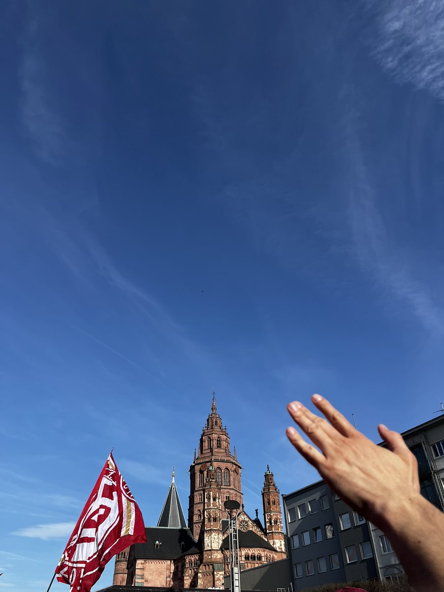 The Stadium Trotter tweet media