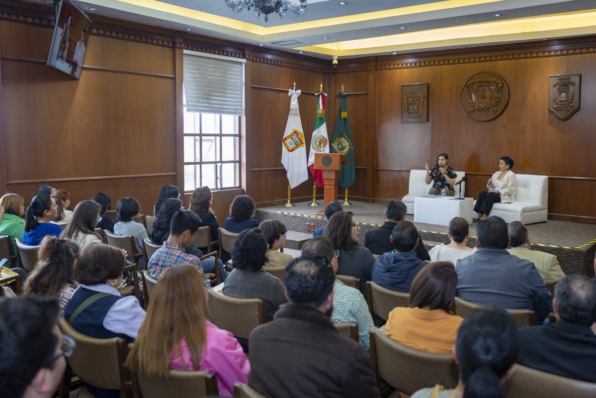 Paty Zarza tweet media