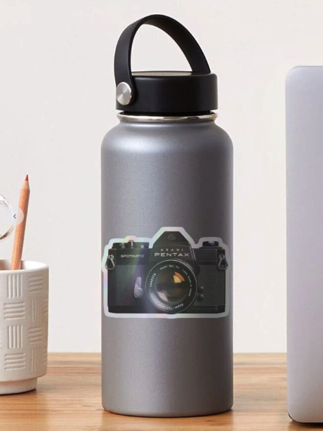 pazrahn's tweet image. Pentax Spotmatic SPII Sticker redbubble.com/i/holographic-…

#Pentax #Spotmatic #SPII #Camera #Vintage #Sticker #Photography