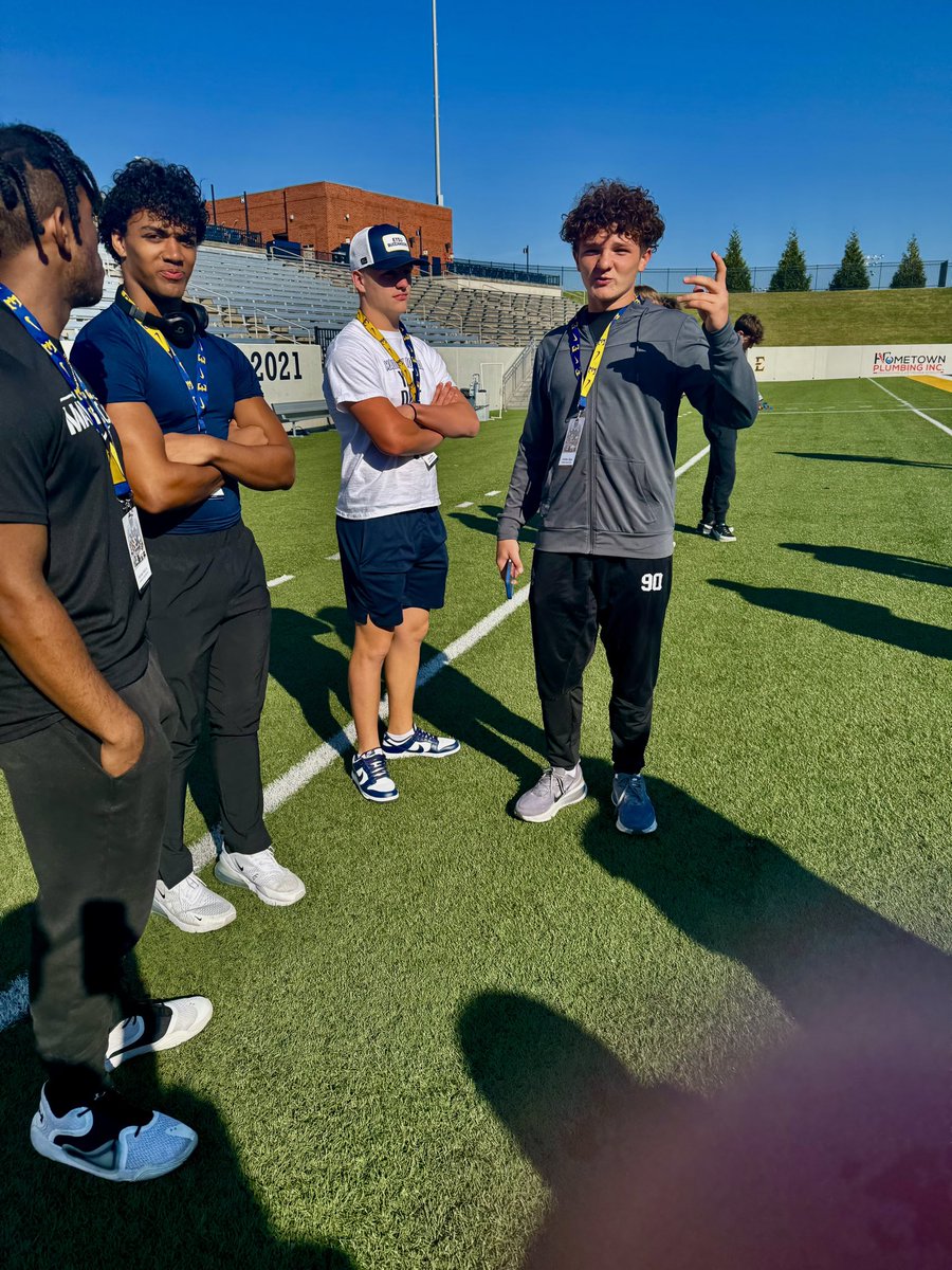 JDGillum22's tweet photo. Great day at ETSU! 📈📈 Jn3:16 @Coach_heals @k_sevrey  @codymiller_etsu  @jaxon_rose8  @QBHitList @Hunter_DeNote @MaverickAD1 @CoachTLambert @mosesk225 @CSmithScout  @CharlesPower @SWiltfong_ @AdamGorney1 https://t.co/NJWPRQ9LVY