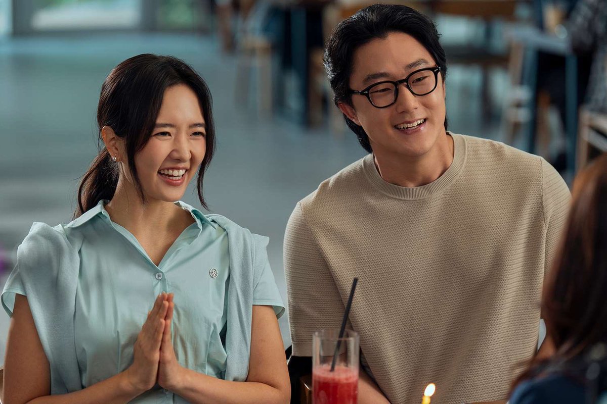 nia • mooncovey !!! 🌸 tweet media