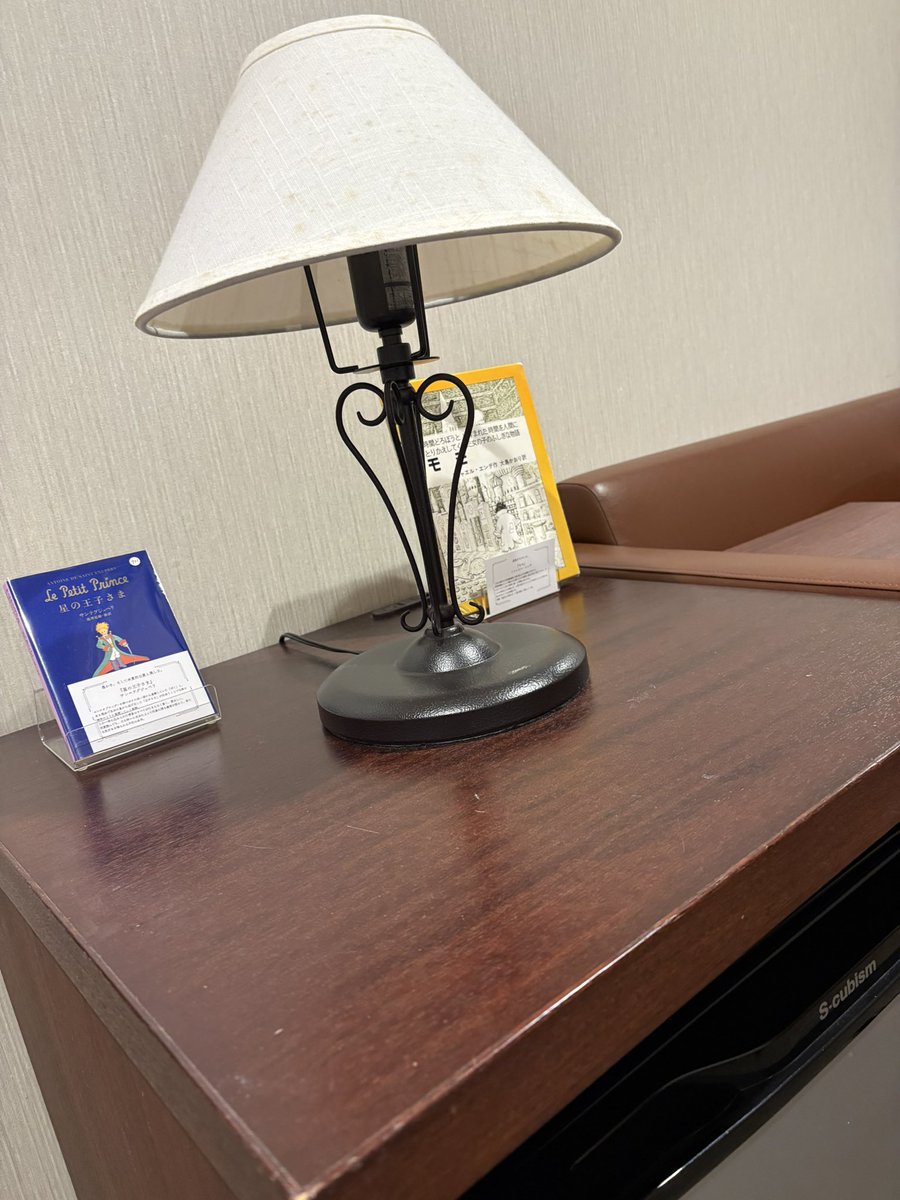 ロロロ tweet media