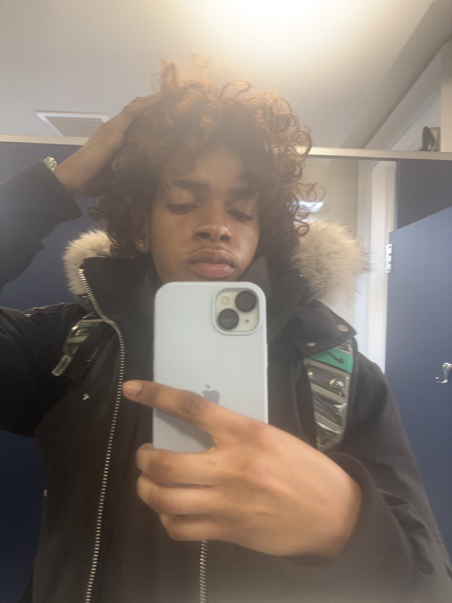 itzdelonte's tweet photo. .5 lip filler is so sexy on me🫦 https://t.co/RCIqY89ET7