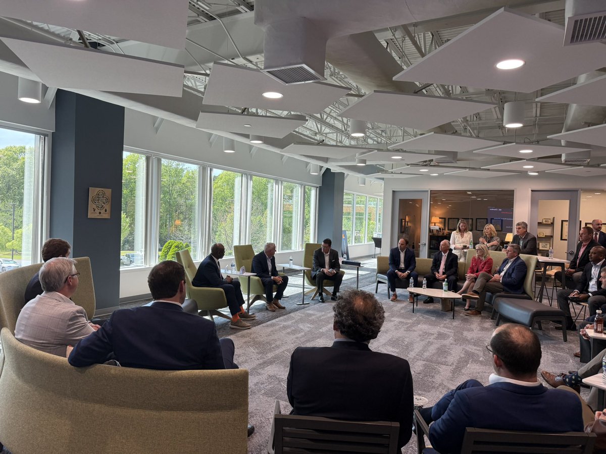 Tim Scott tweet media