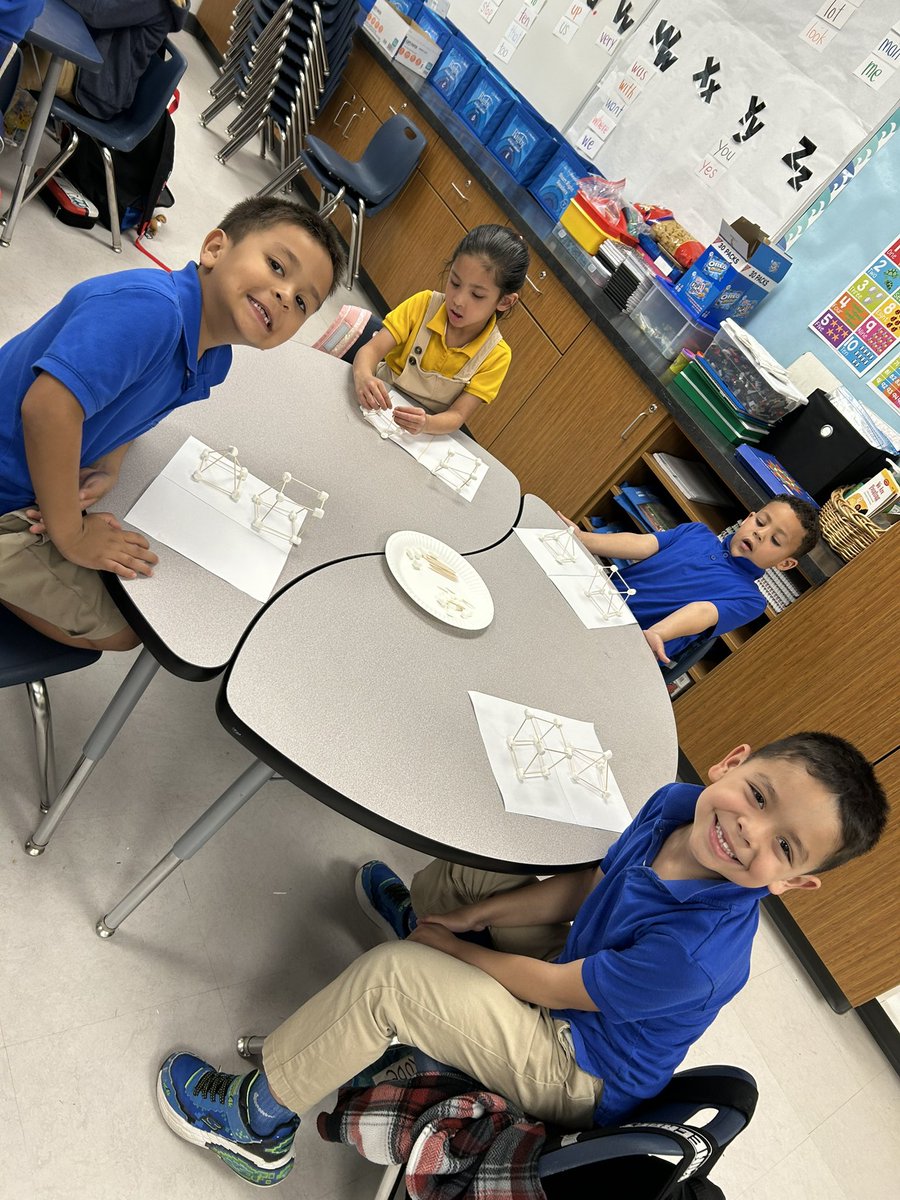 Emily Rush tweet media