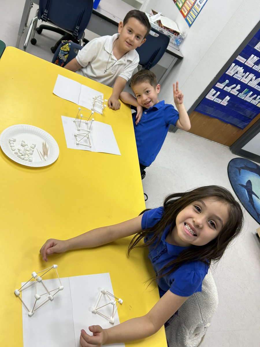 Emily Rush tweet media