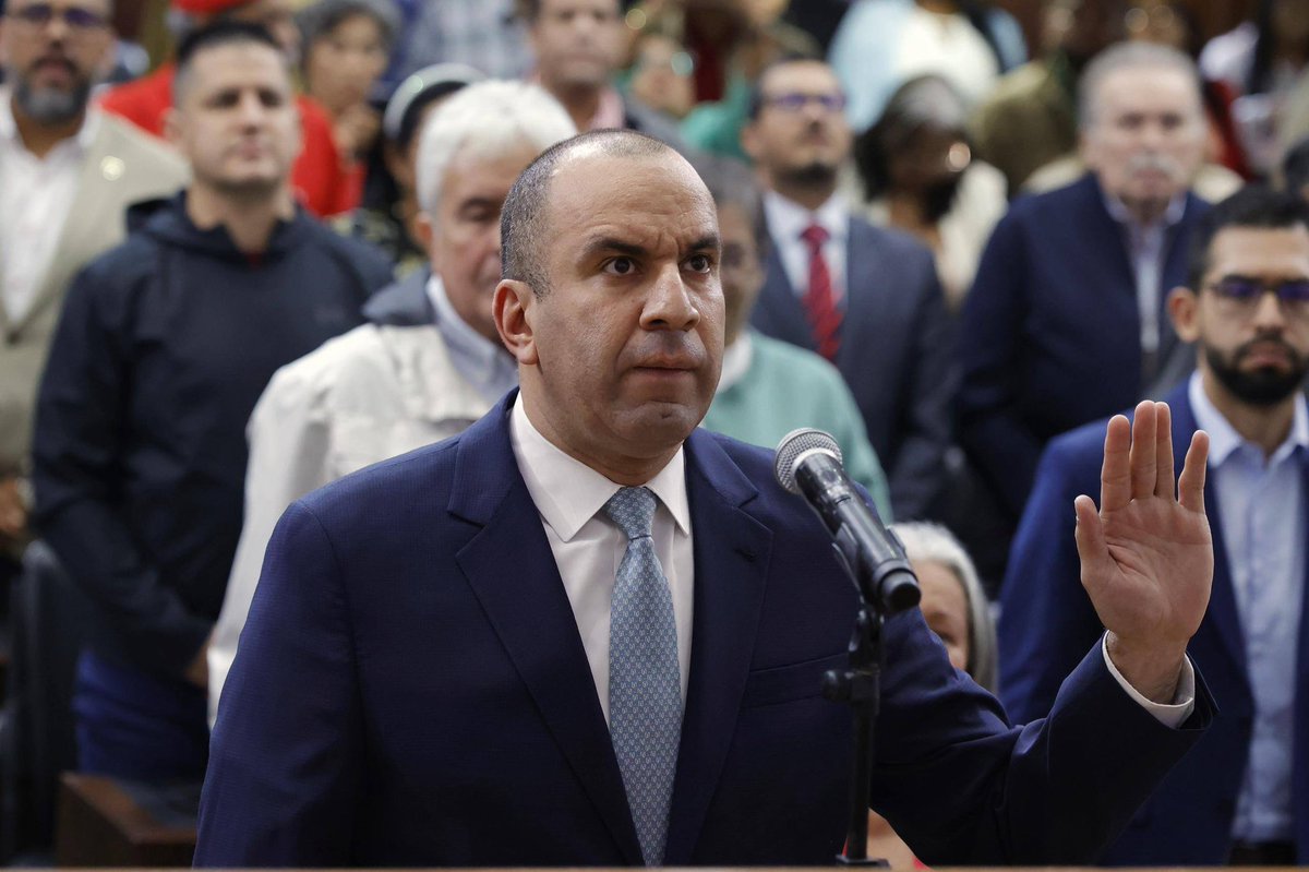 Orlando Avendaño tweet media