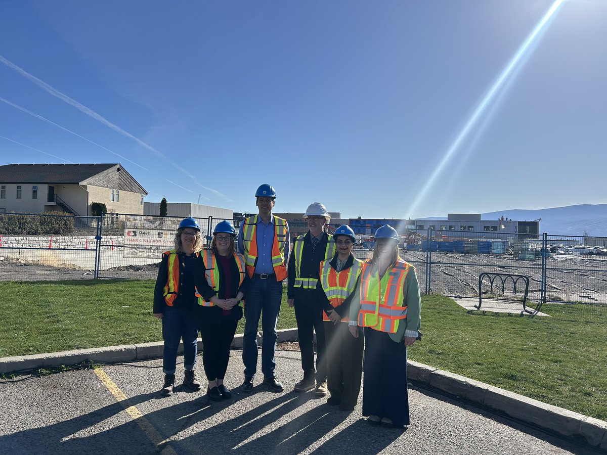 Julia Fraser tweet media